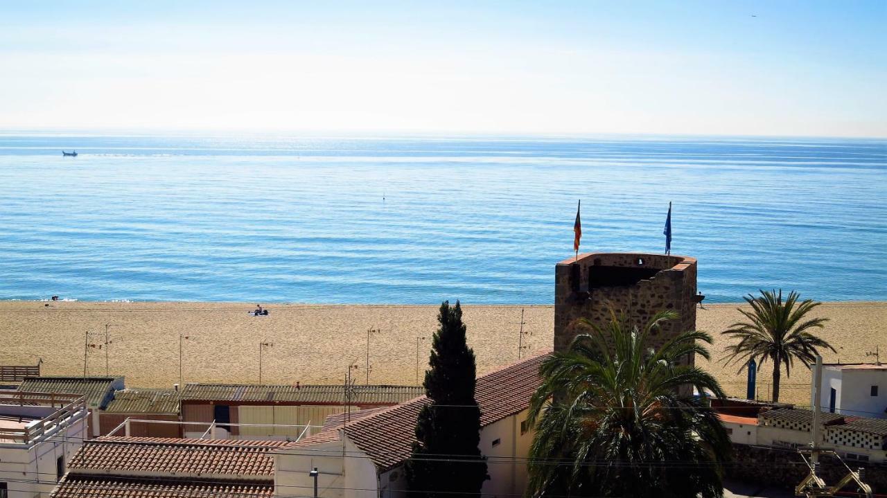 Carmen Seaview & Beach - Apartment Montgat Kültér fotó